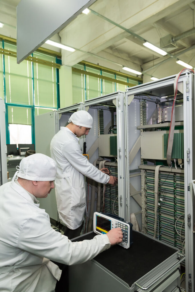 Production of electronic components at high-tech factory - Comprehensive Final Testing 